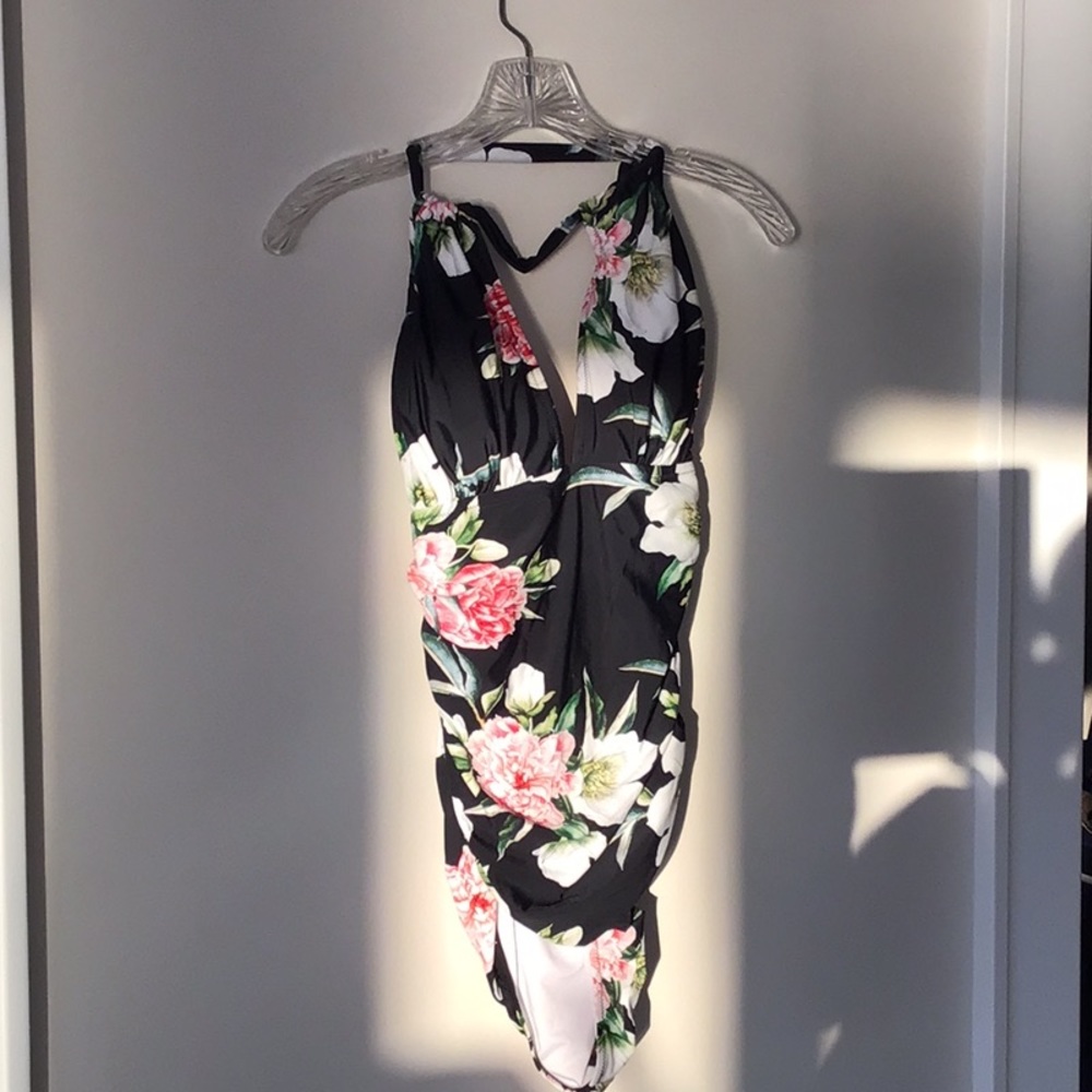 Cupshe floral maternity bathing suit